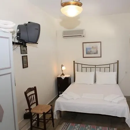 Pleoussa Studio And Apartments Skopelos Zewnętrze zdjęcie